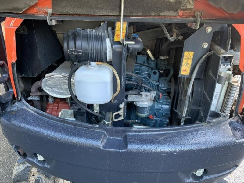 Mini-pelle Kubota KX61-3 – Occasion – 1 320 h – 2,6 t – Révisée – 3 godets + Attache rapide