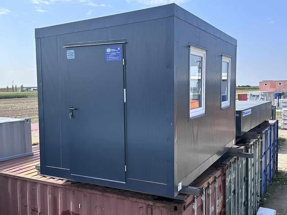 Conteneur Bureau 2,5 × 4 m – Pavillon de Sécurité Loge Gardien