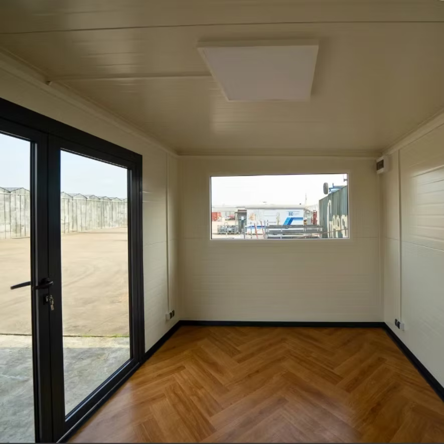 Conteneur isolé 4 × 3 m – Modèle Barcelone