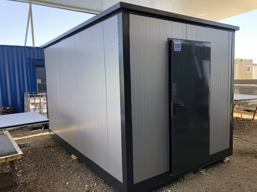 Conteneur de Stockage 10 m² – 4 × 2,5 m – Sécurisé