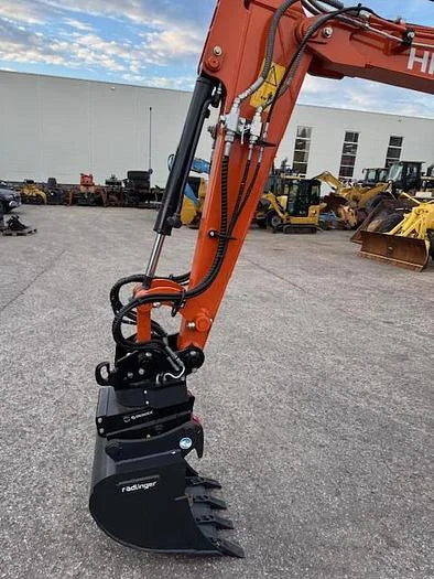 Hitachi ZX26U Mini-pelle 2024