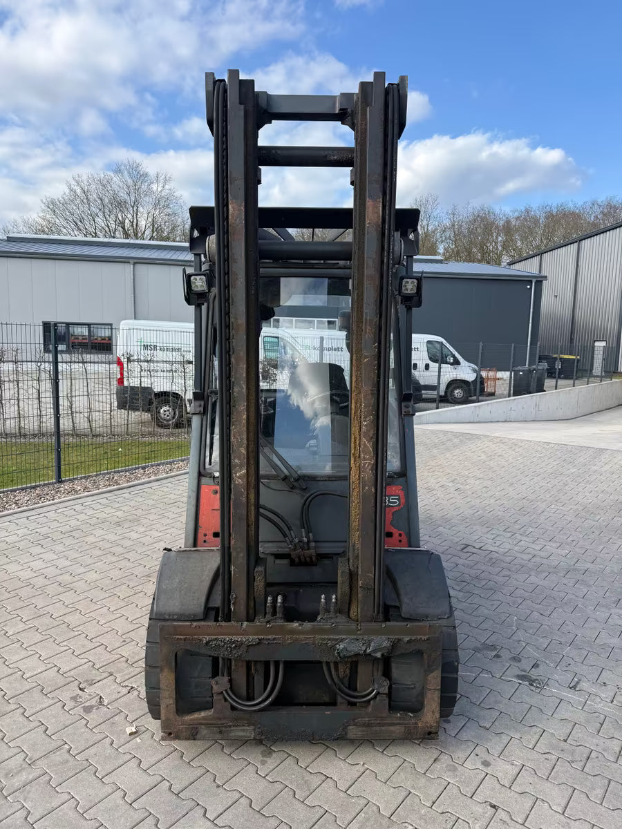 Linde Chariot elevateur 2008
