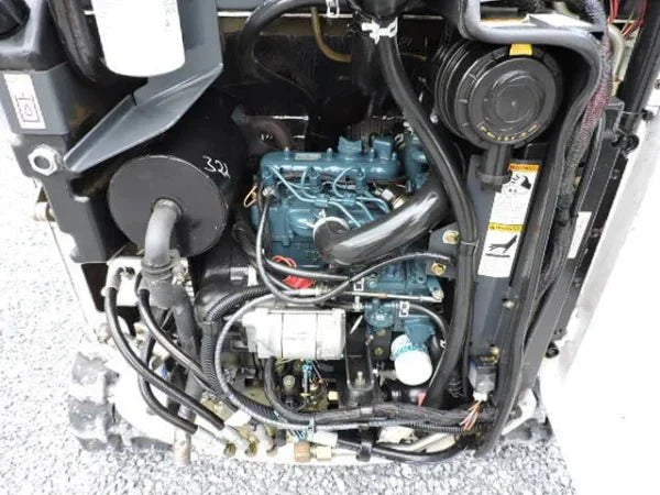 Mini-pelle Bobcat 322G occasion 2005 – 1,6t 1696h 3 godets