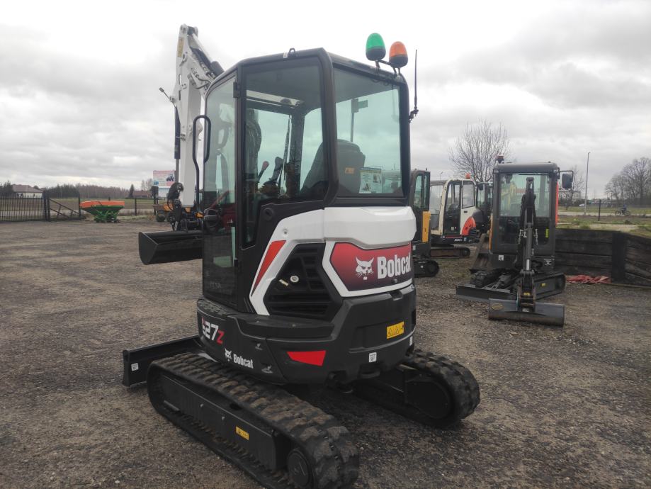 Bobcat E27Z – Mini-pelle– 2,7 t