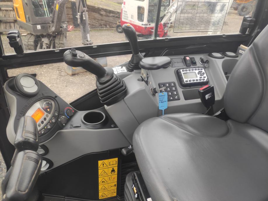Bobcat E27Z – Mini-pelle– 2,7 t