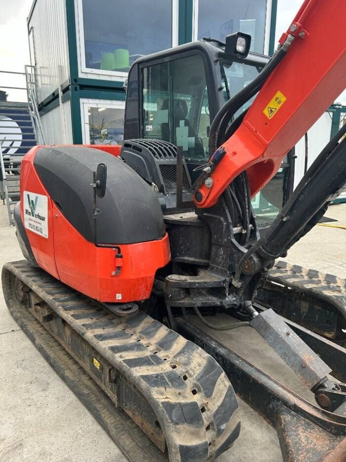 Mini-pelle Kubota KX080 – 8,4 t – Occasion 2021 – Cabine clim – 4 Godets