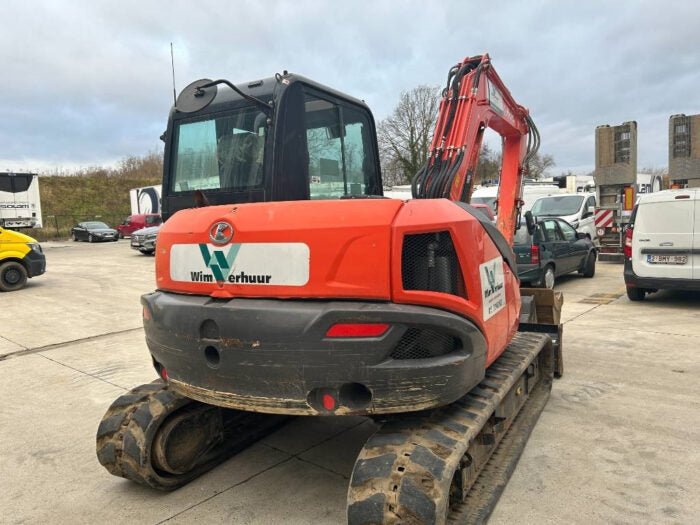 Mini-pelle Kubota KX080 – 8,4 t – Occasion 2021 – Cabine clim – 4 Godets