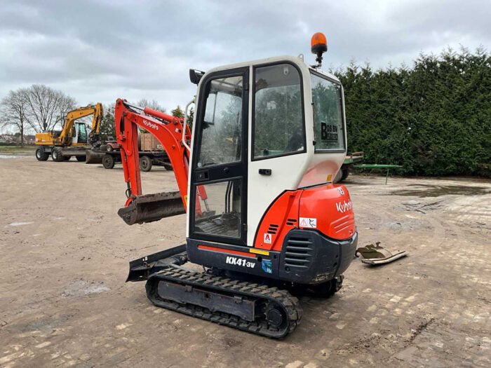 Mini-pelle Kubota KX41-3V – 1,63 t – Occasion 2005 – 3 Godets