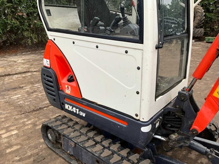 Mini-pelle Kubota KX41-3V – 1,63 t – Occasion 2005 – 3 Godets