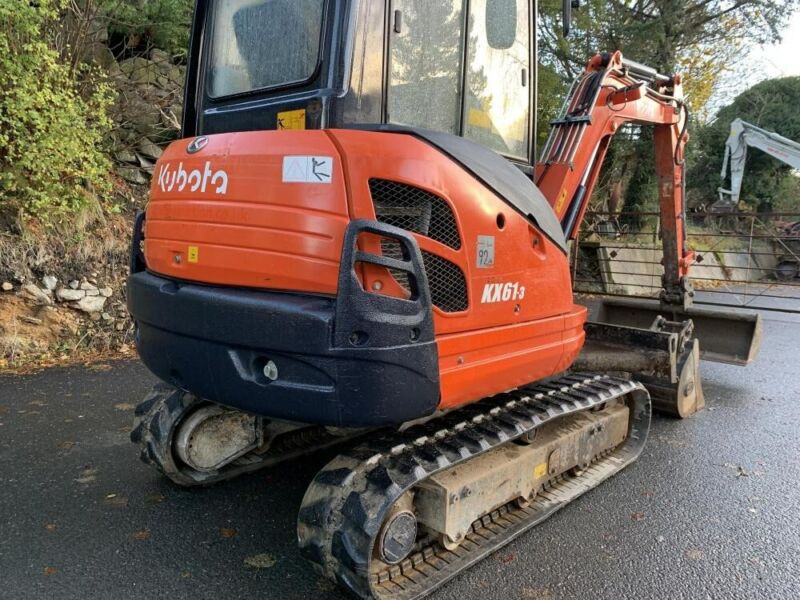 Mini-pelle Kubota KX61-3 – Occasion – 1 320 h – 2,6 t – Révisée – 3 godets + Attache rapide