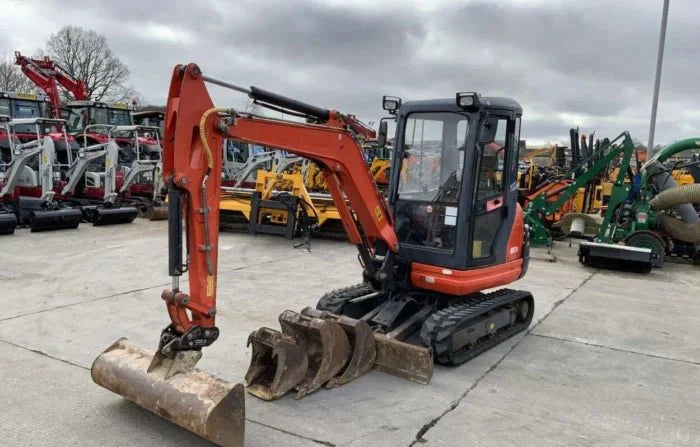 Kubota KX71-3 Mini-Pelle 2,5 Tonnes 2016 - 3151h