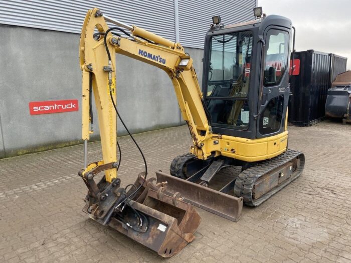 Mini-pelle Komatsu PC20MR-2 – 2 t – Occasion 2005 – 3 Godets