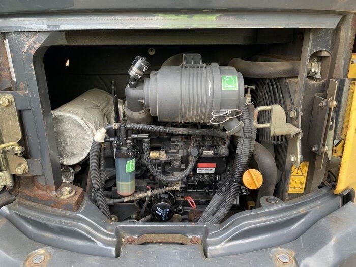 Mini-pelle Komatsu PC20MR-2 – 2 t – Occasion 2005 – 3 Godets