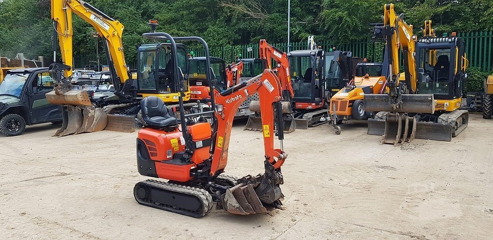 Mini-pelle Kubota K008-3 – 0,98 t – avec 3 godets