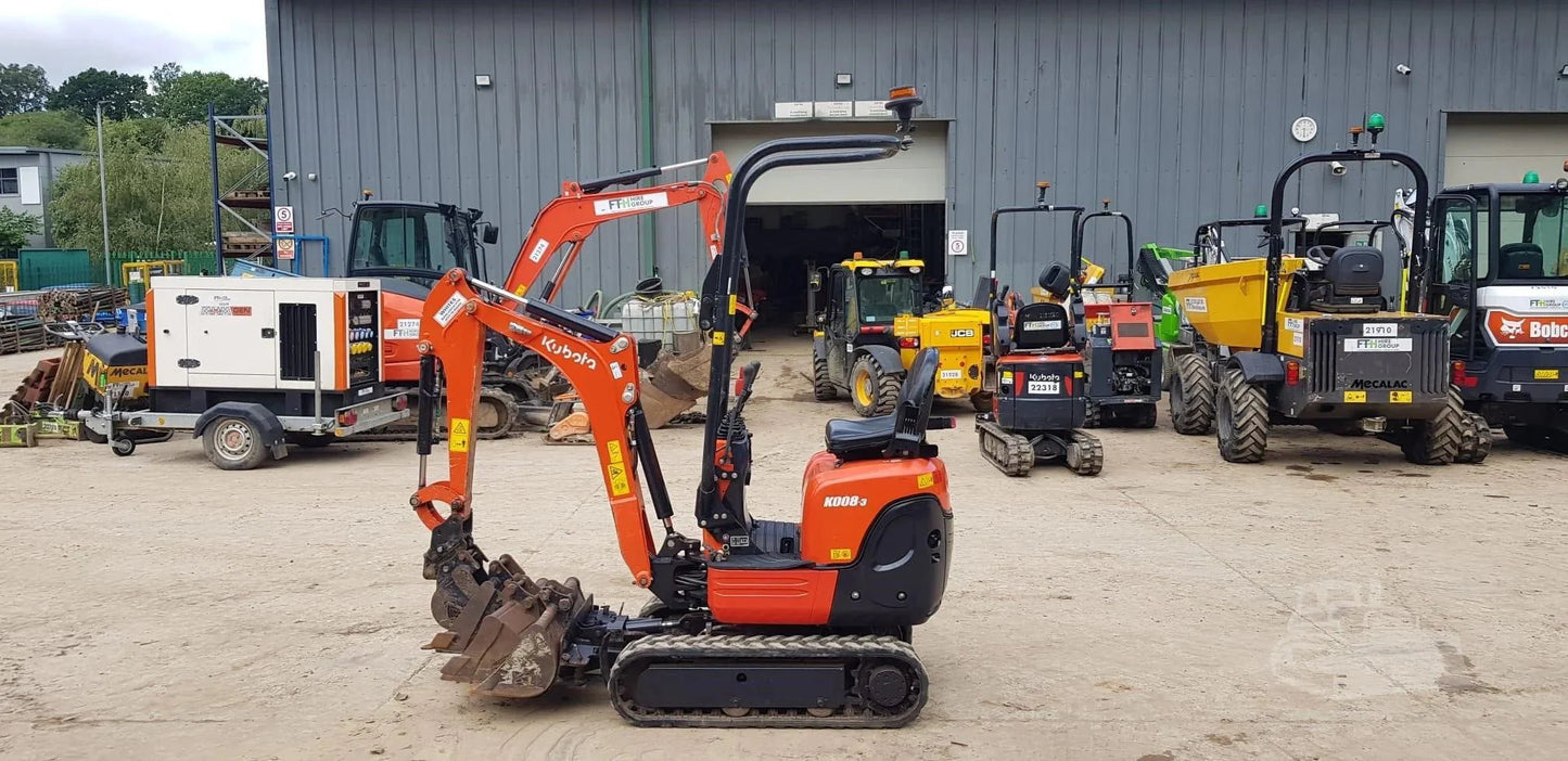 Mini-pelle Kubota K008-3 – 0,98 t – avec 3 godets