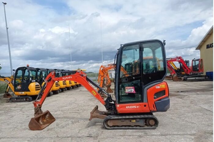 Mini-pelle Kubota KX015-4 – 2016 – 2 045 h – Occasion