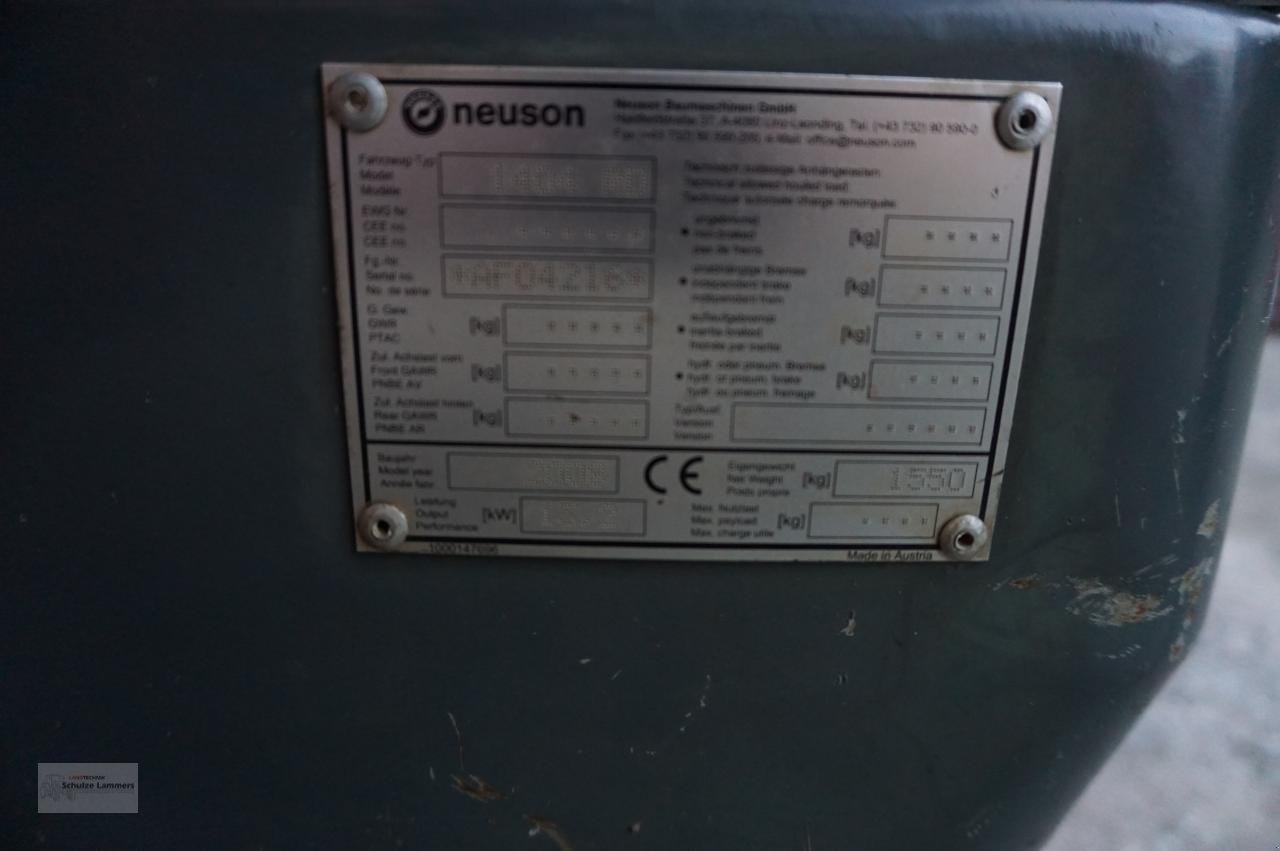 Mini-pelle Neuson 1404 – 1.4T – Avec 3 godets – Occasion